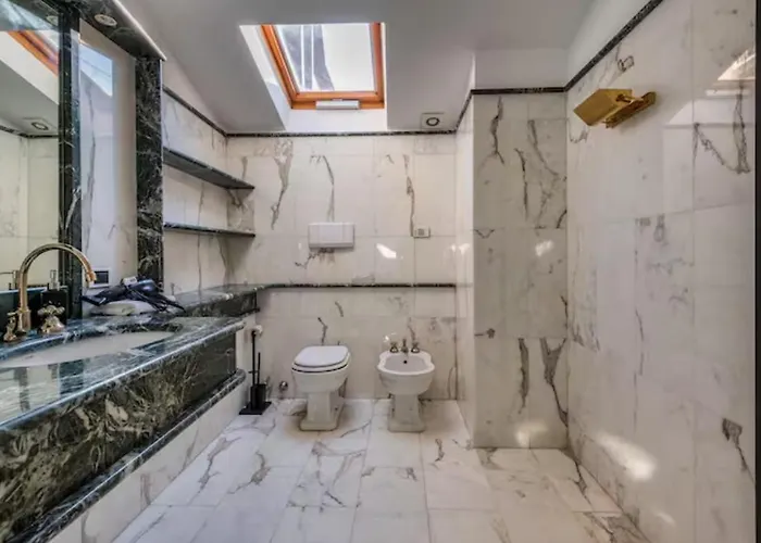 Milano Suites *